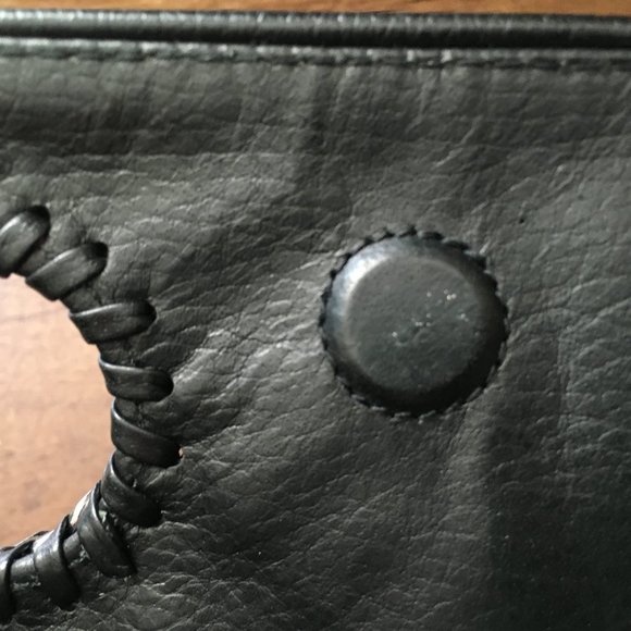 BCBG Mazxazria Pebbled Black Leather Bag - Picture 10 of 13